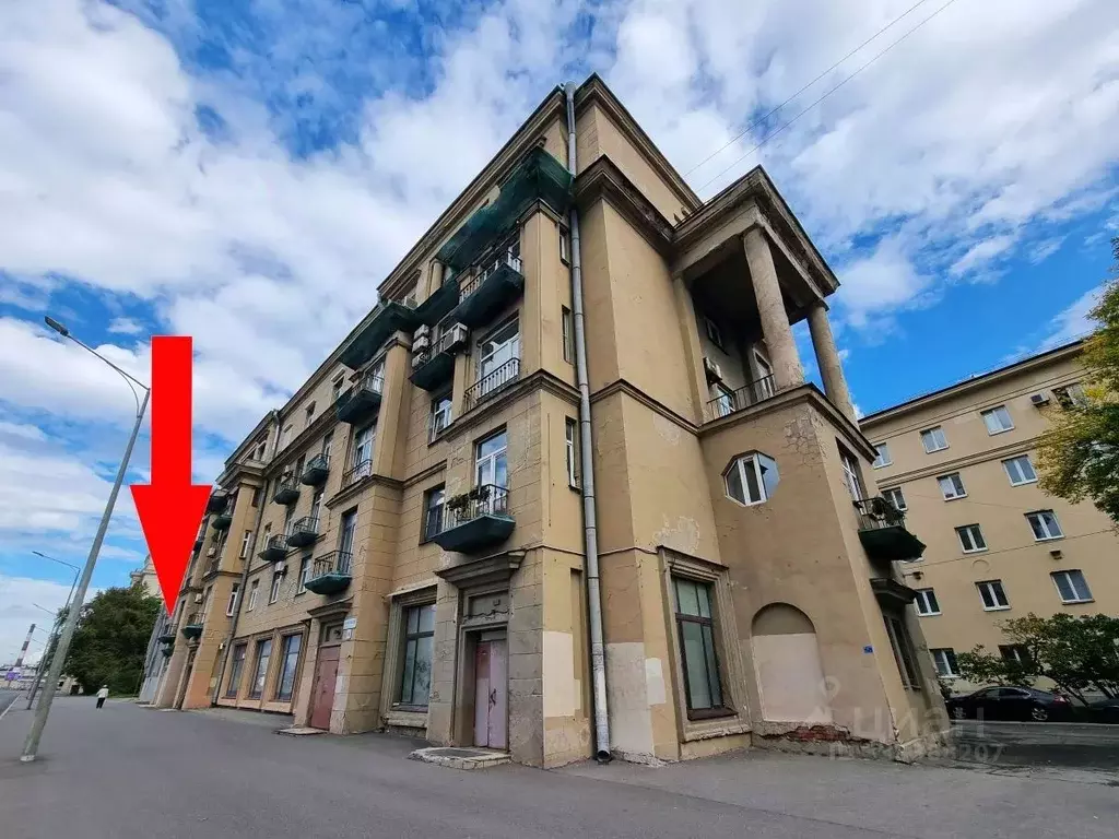 Помещение свободного назначения в Санкт-Петербург Малоохтинский ... - Фото 1