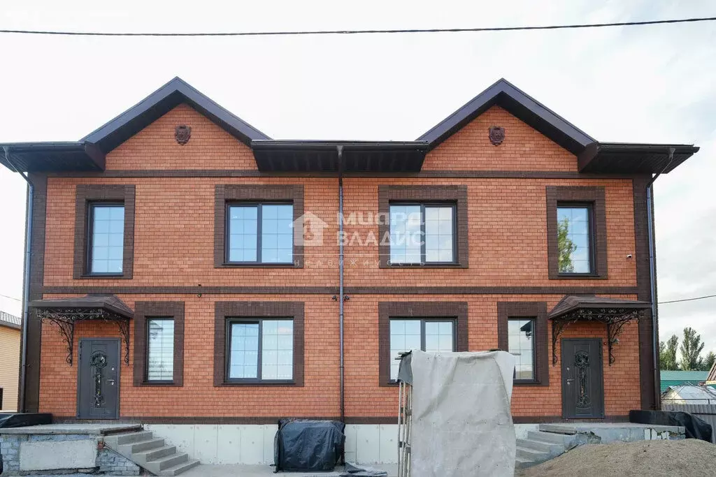 Дом в Омск, посёлок Рыбачий, 2-я Рыбачья улица, 23А (260 м) - Фото 1