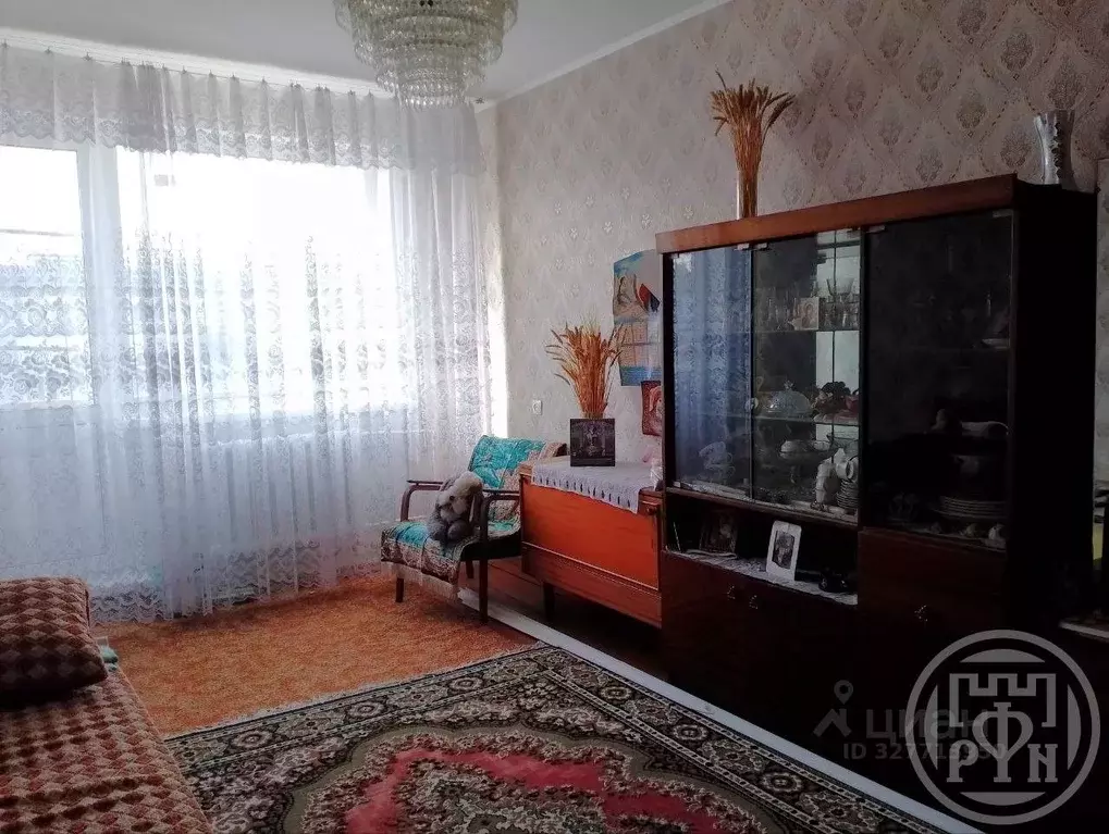 2-к кв. Ленинградская область, Лужский район, Володарское с/пос, пос. ... - Фото 1