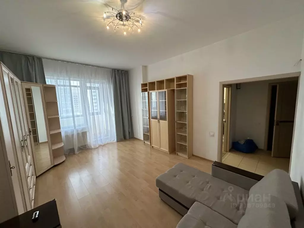 1-к кв. Новосибирская область, Новосибирск ул. Кирова, 25 (44.0 м) - Фото 0