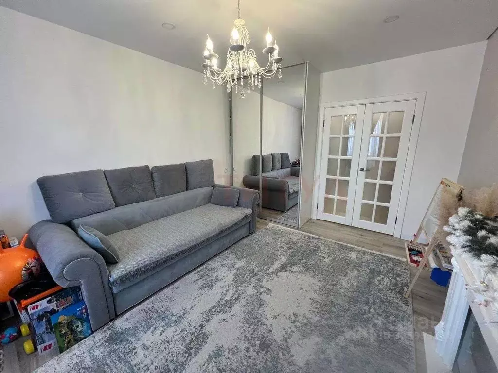 3-к кв. Белгородская область, Старый Оскол Северный мкр, 32 (63.0 м) - Фото 0