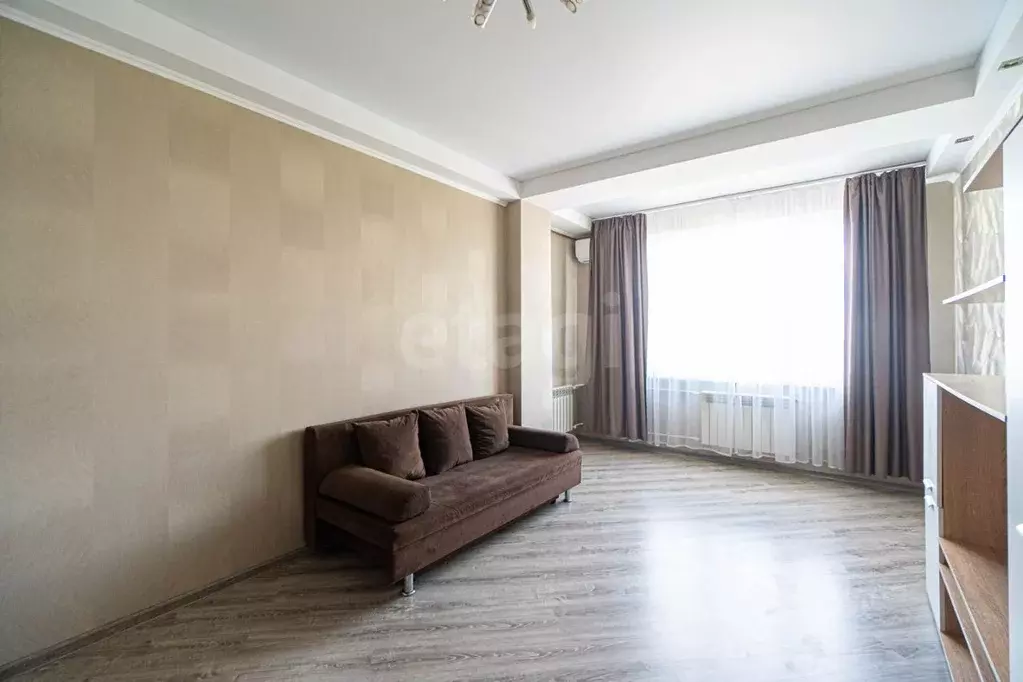 2-к кв. Севастополь просп. Победы, 29А (64.0 м) - Фото 1