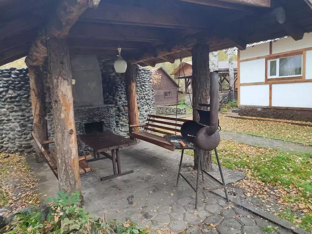 Дом в Алтайский край, Алтайский район, пос. Катунь Советская ул., 7А ... - Фото 1