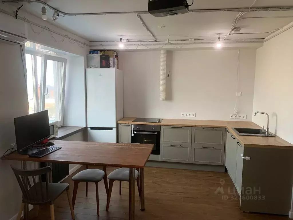 2-к кв. Приморский край, Владивосток Верхнепортовая ул., 44 (34.5 м) - Фото 1