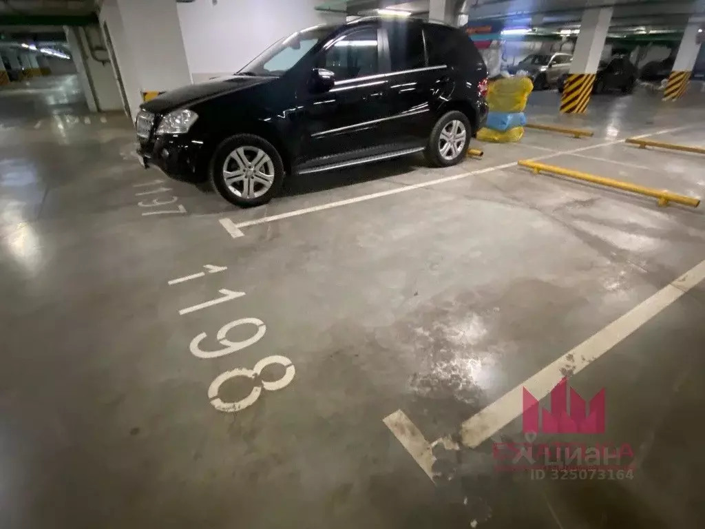 Гараж в Московская область, Химки ул. Кудрявцева, 12 (15 м) - Фото 1