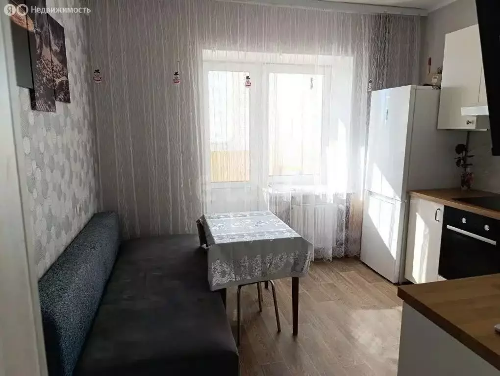 1-комнатная квартира: Стерлитамак, проспект Октября, 93 (37.2 м) - Фото 2
