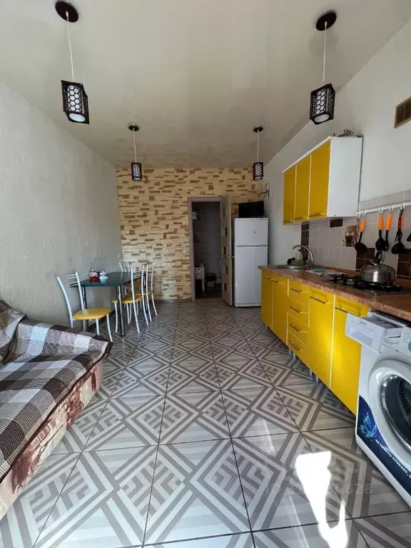Дом в Крым, Евпатория ул. Пушкина, 57Г (50 м) - Фото 1