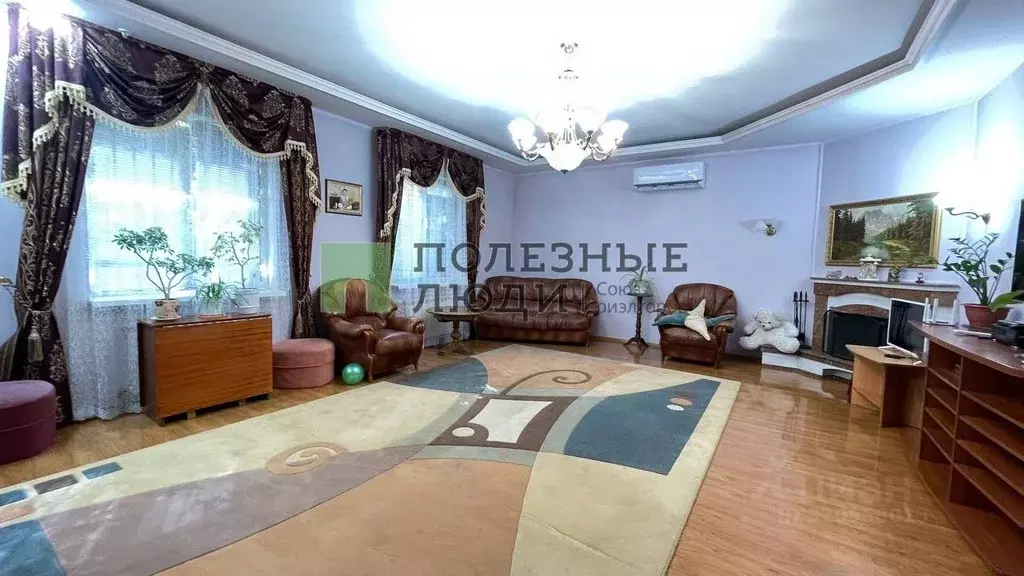 Дом в Астраханская область, Приволжский район, пос. Новоначаловский ... - Фото 1