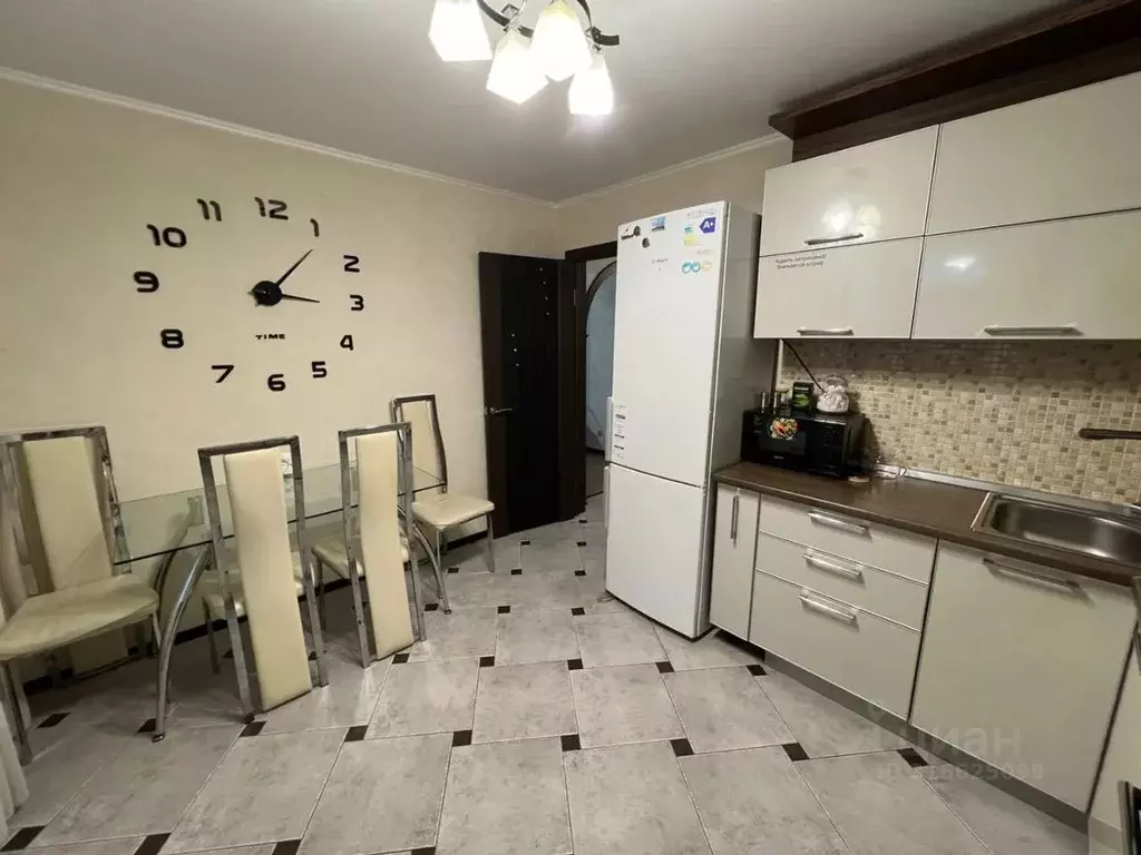 2-к кв. Чувашия, Чебоксары ул. Бориса Семеновича Маркова, 8к1 (55.0 м) - Фото 1