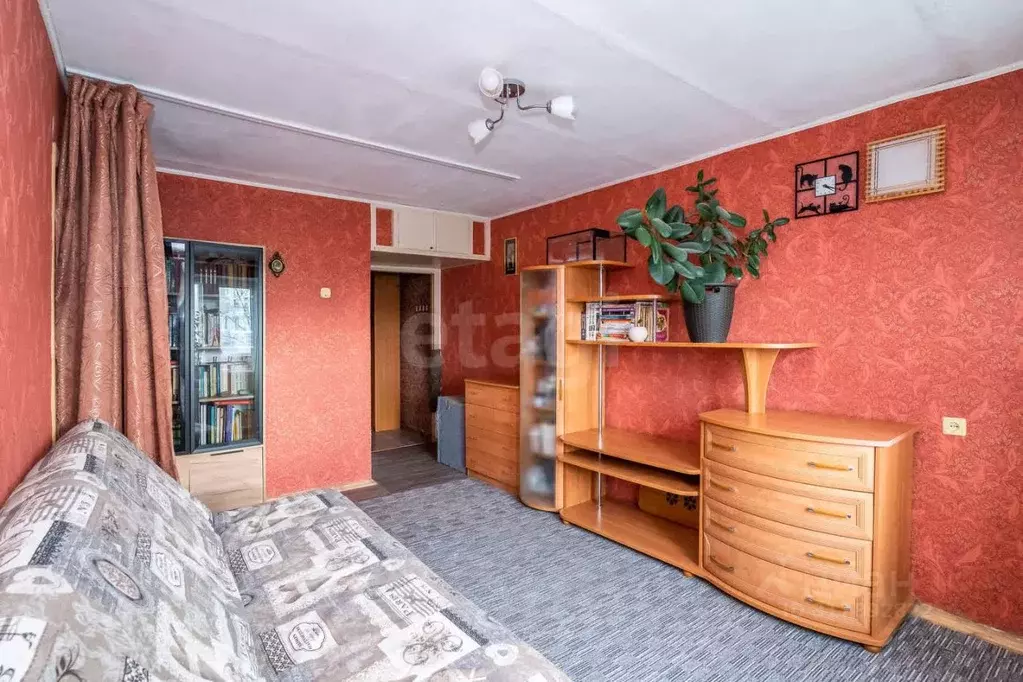 3-к кв. Приморский край, Владивосток ул. 50 лет ВЛКСМ, 23 (49.5 м) - Фото 0