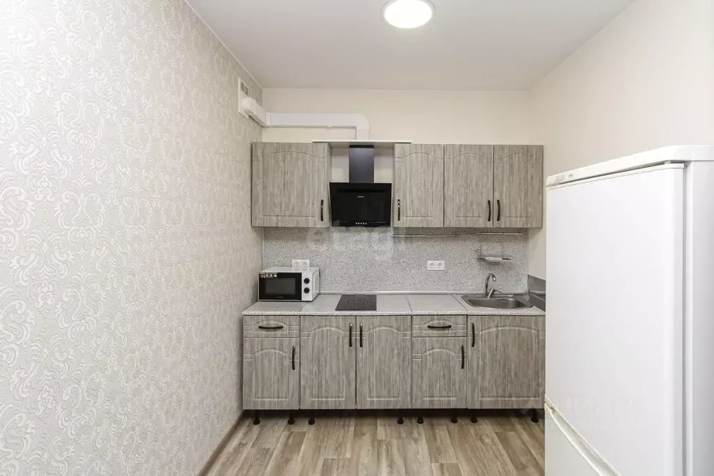 2-к кв. Тюменская область, Тюмень Полевая ул., 105 (62.0 м) - Фото 2