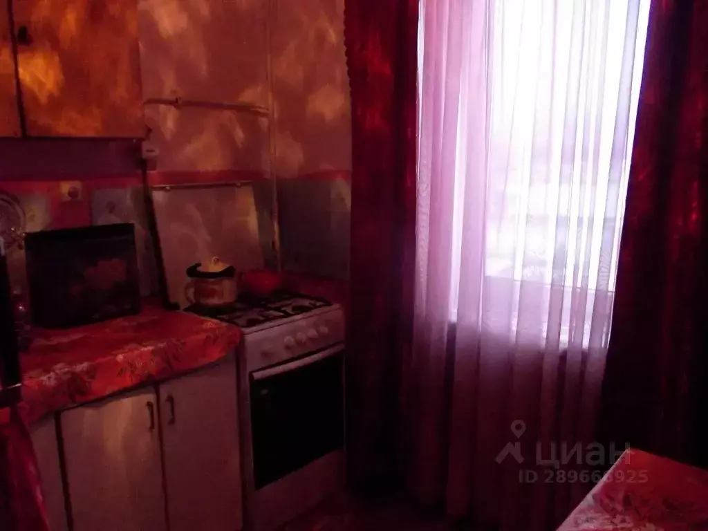1-к кв. Башкортостан, Белорецк ул. 50 лет Октября, 48/1 (33.0 м) - Фото 1