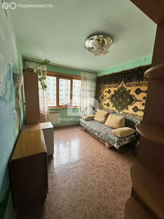 3-комнатная квартира: Новосибирск, улица Новая Заря, 9 (59.4 м) - Фото 1