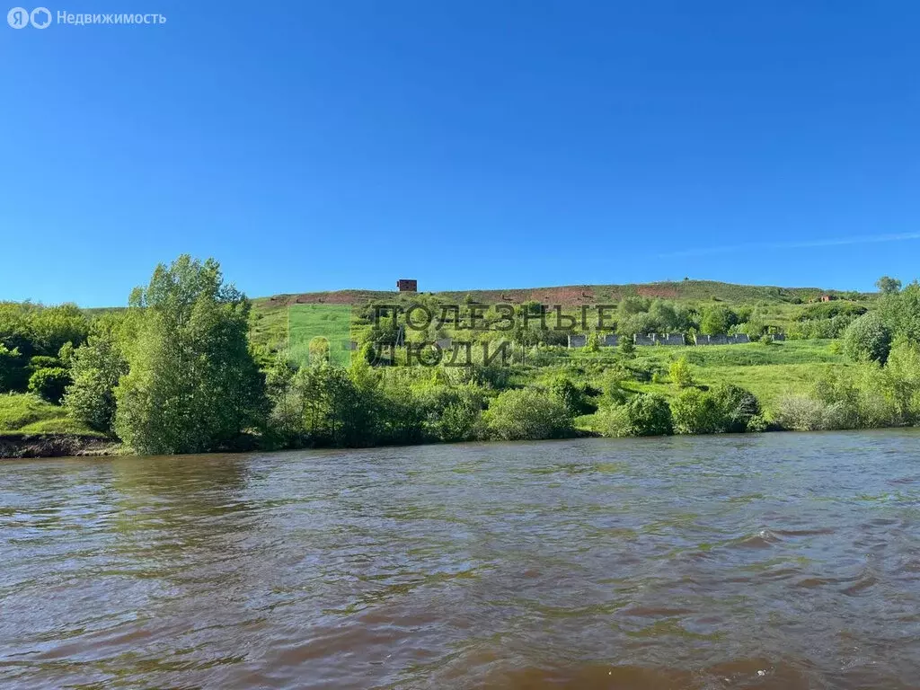 Участок в Каракулинский район, село Каракулино (15 м) - Фото 0