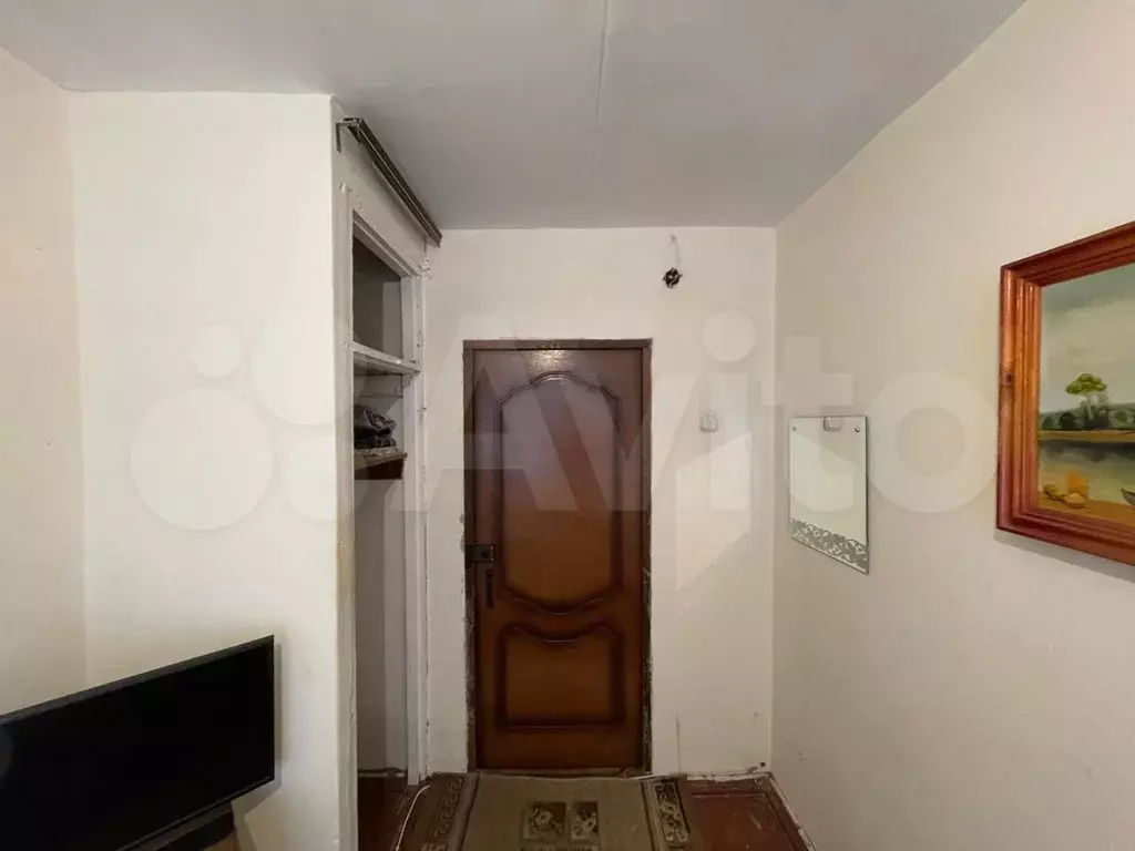 Комната 11 м в 5-к., 1/5 эт. - Фото 1