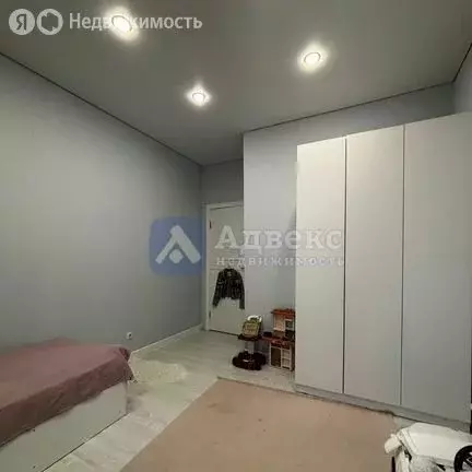 4-комнатная квартира: Тюмень, 2-я Луговая улица, 24к2 (88.1 м) - Фото 1