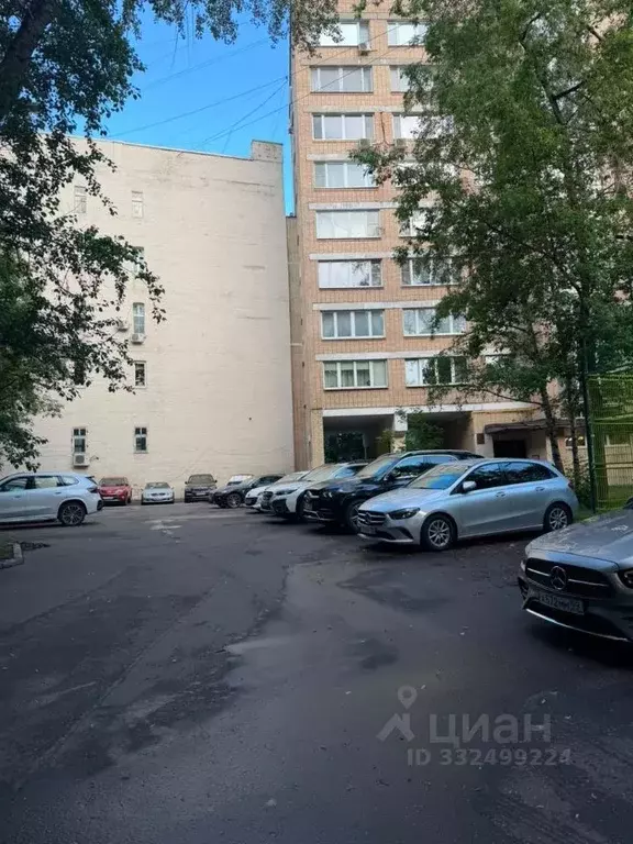 Гараж в Москва Новолесная ул., 17/21 (11 м) - Фото 2