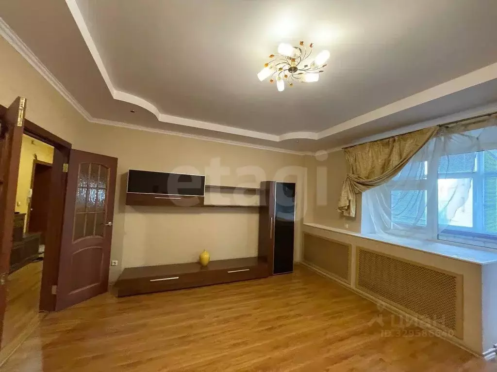 2-к кв. Татарстан, Казань ул. Восстания, 109 (70.0 м) - Фото 2