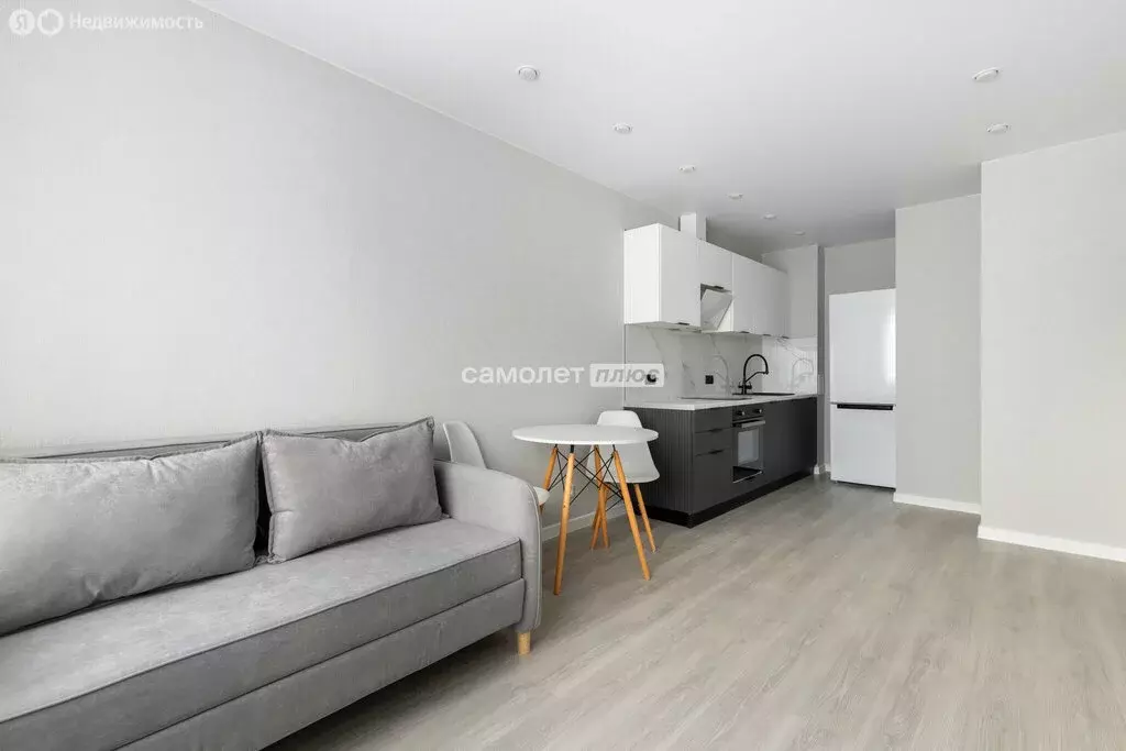 1-комнатная квартира: Мурино, улица Шувалова, 22к1 (38 м) - Фото 1