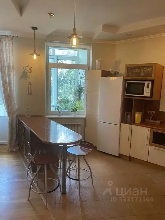 Студия Самарская область, Самара ул. Алексея Толстого, 78 (135.0 м) - Фото 1