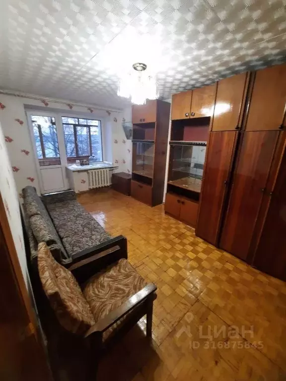1-к кв. Удмуртия, Ижевск ул. Коммунаров, 357 (31.0 м) - Фото 0