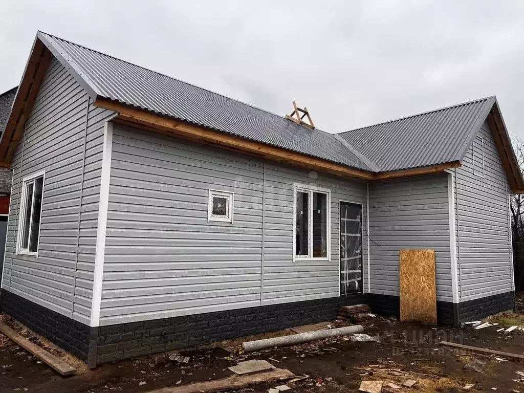 Дом в Тамбовская область, Тамбов городской округ, с. ... - Фото 1