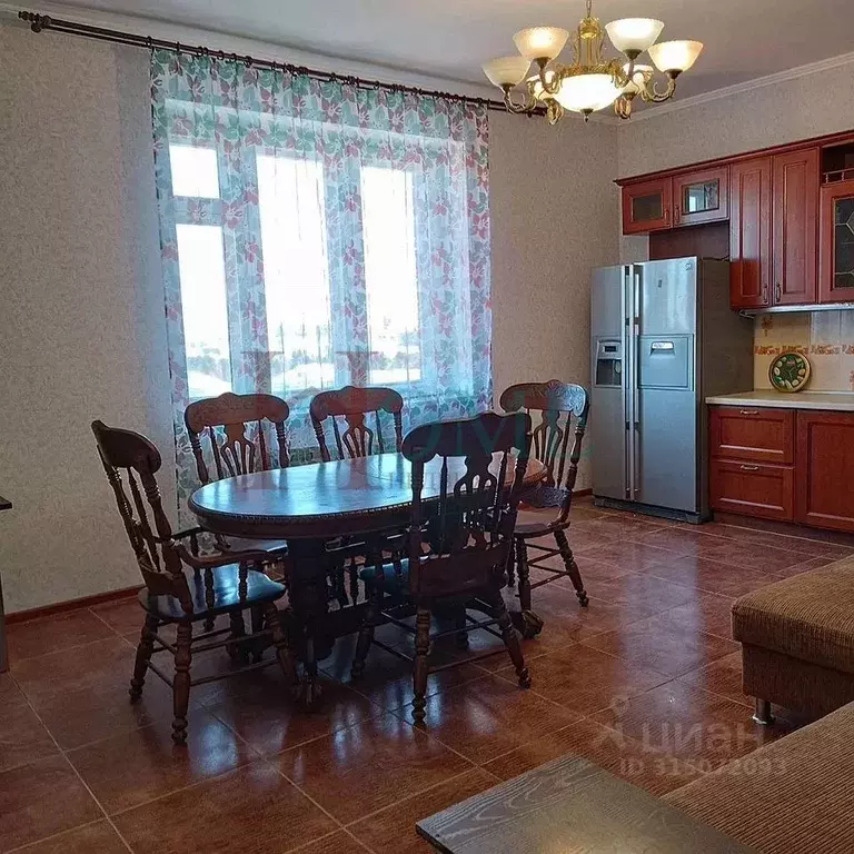 3-к кв. Новосибирская область, Новосибирск ул. Дружбы, 5 (109.0 м) - Фото 0