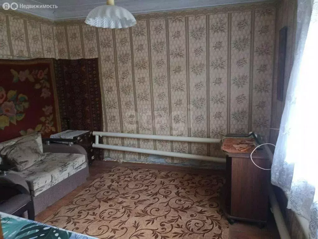 3-комнатная квартира: село Беломестное, улица Жигалова, 54 (30.4 м) - Фото 1