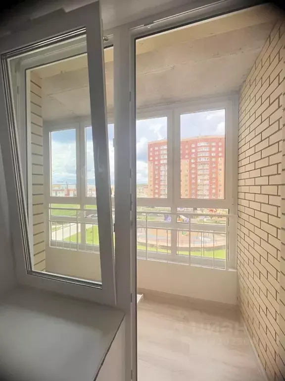 2-к кв. Калужская область, Обнинск ул. Поленова, 9 (73.0 м) - Фото 0