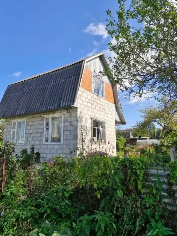 Дом в Калужская область, Малоярославецкий муниципальный округ, ... - Фото 2