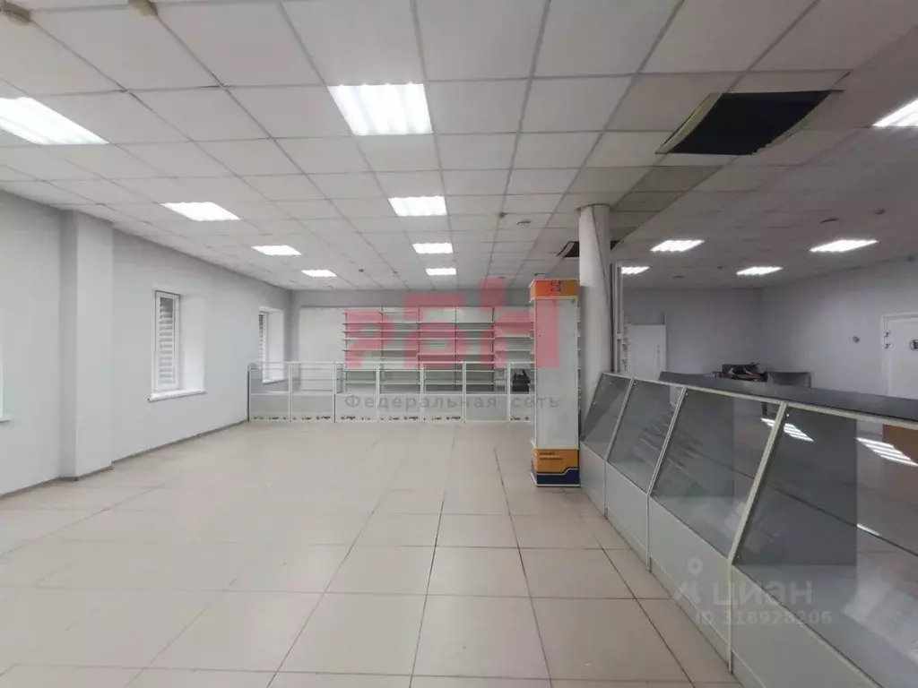 Торговая площадь в Тюменская область, Тюмень Авторемонтная ул., 12 ... - Фото 2