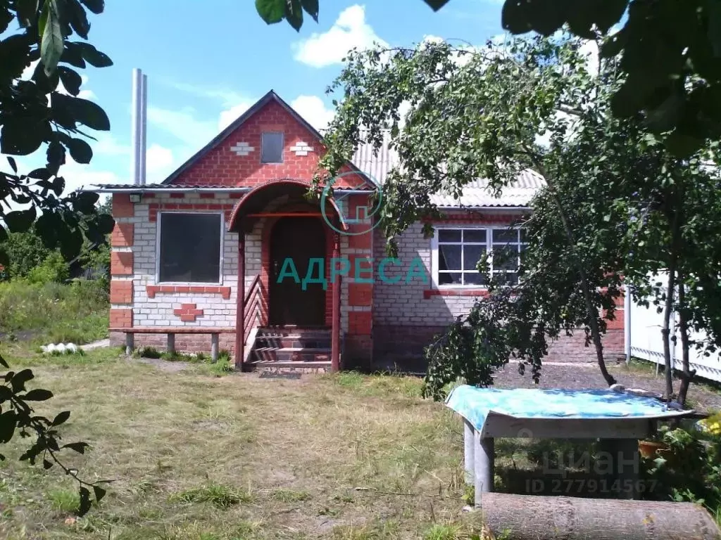 Дом в Белгородская область, Новооскольский муниципальный округ, с. ... - Фото 2