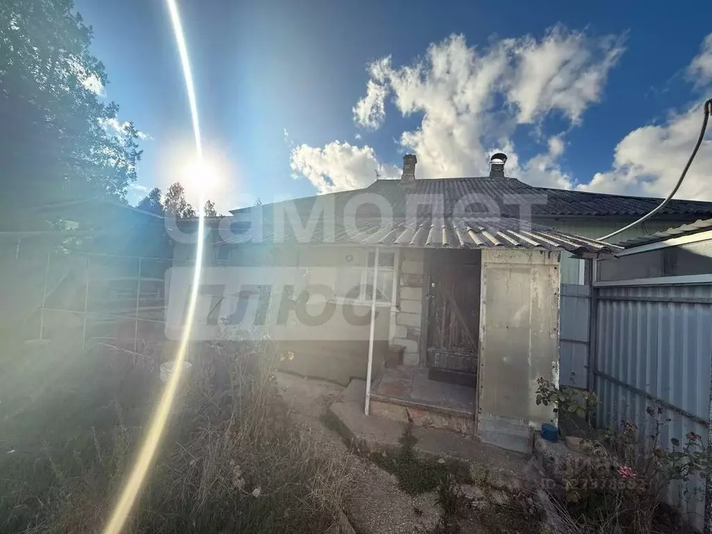 2-к кв. Крым, Симферопольский район, Перовское с/пос, с. Партизанское ... - Фото 2