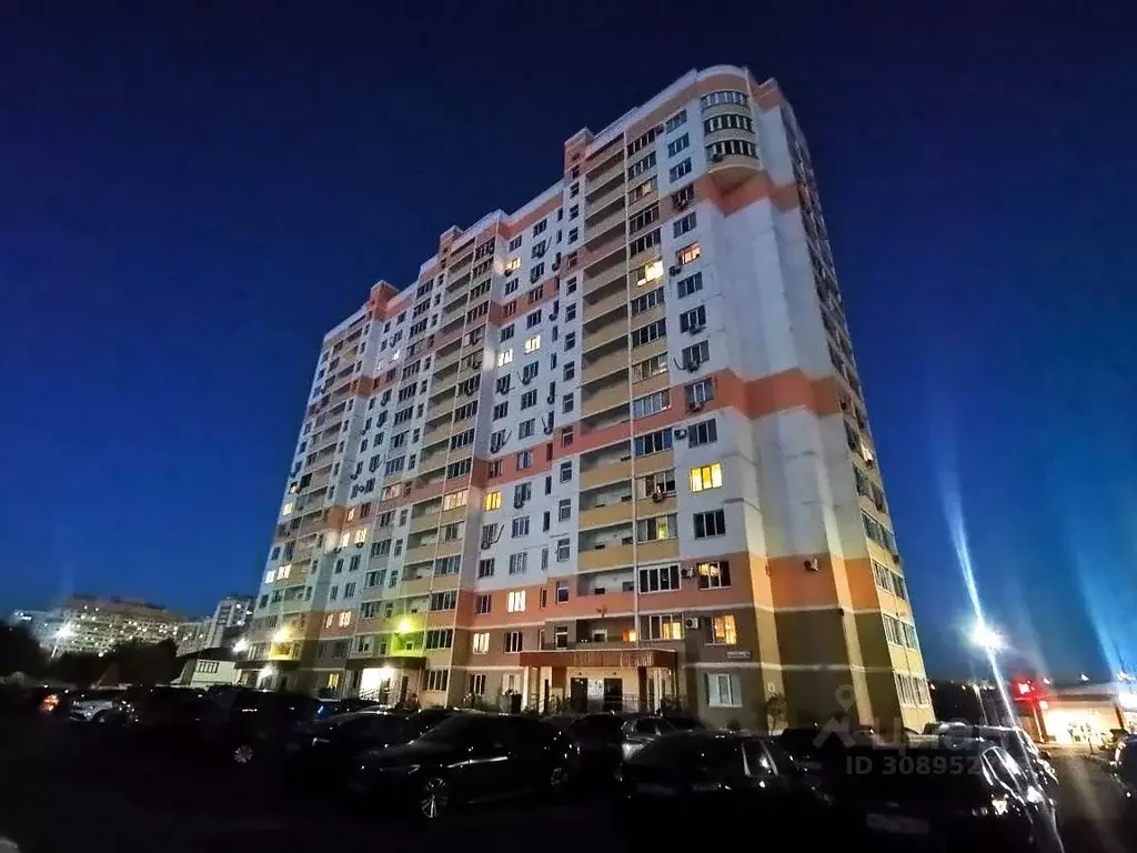 2-к кв. Орловская область, Орел Пожарная ул., 35 (68.5 м) - Фото 0