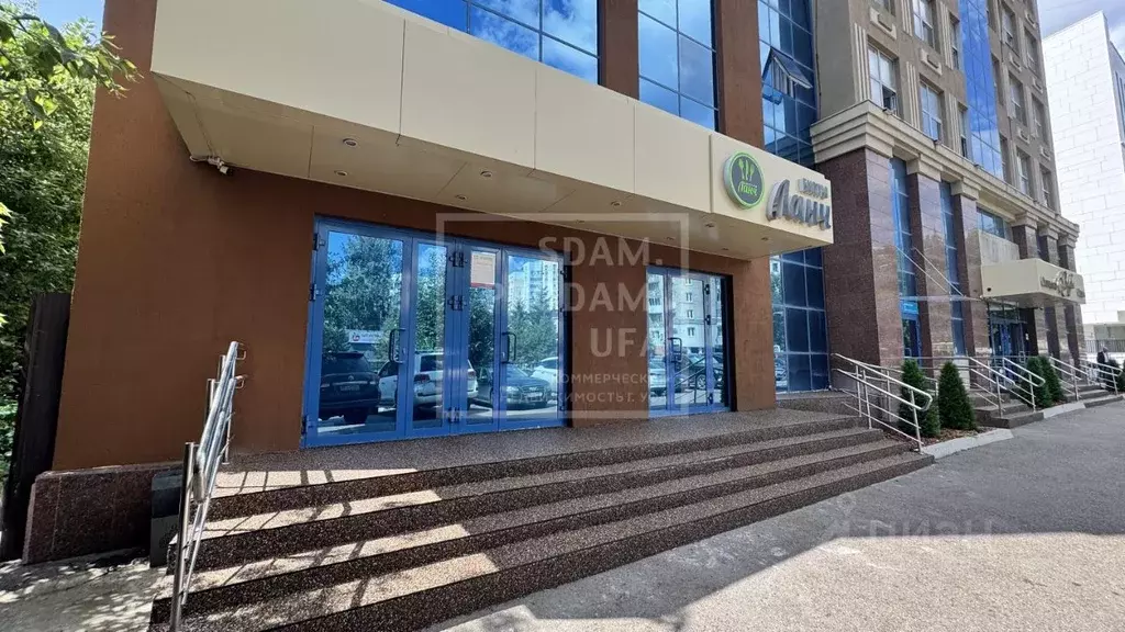 Офис в Башкортостан, Уфа Коммунистическая ул., 80 (50 м) - Фото 1