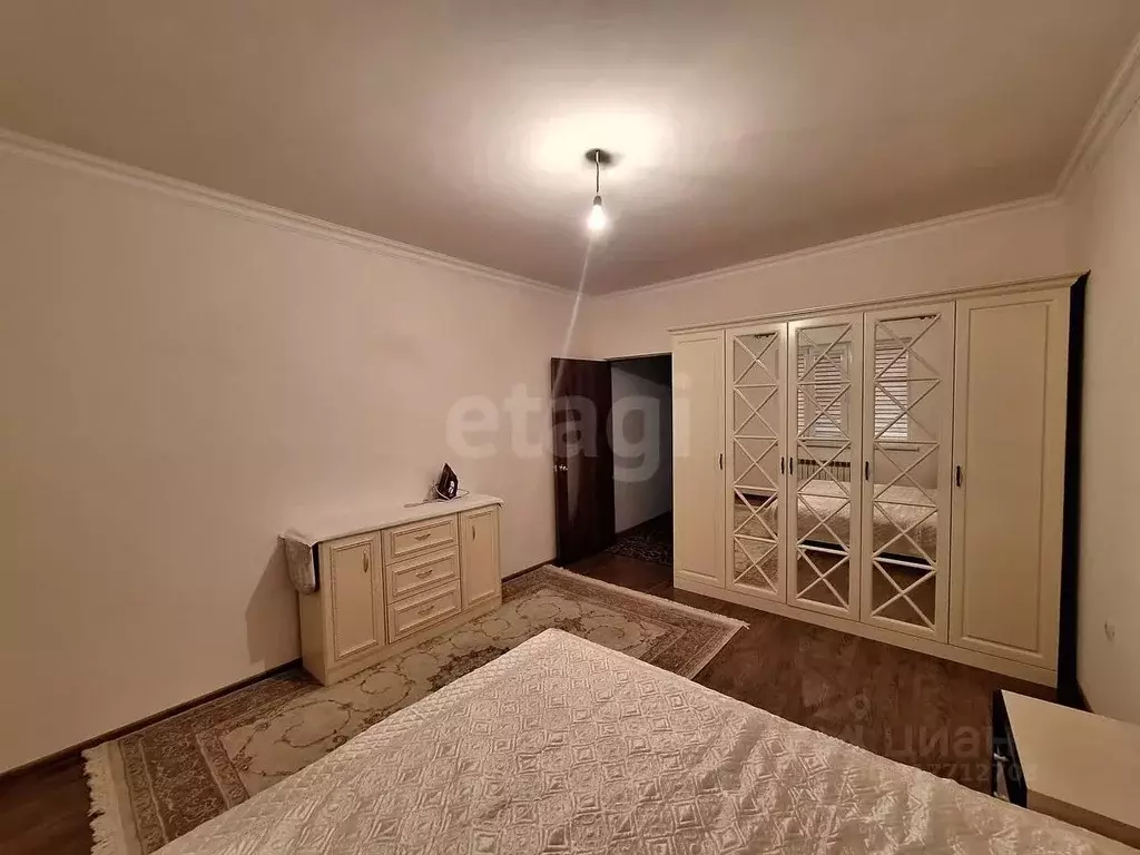 4-к кв. Ингушетия, Назрань Новая ул. (129.7 м) - Фото 0
