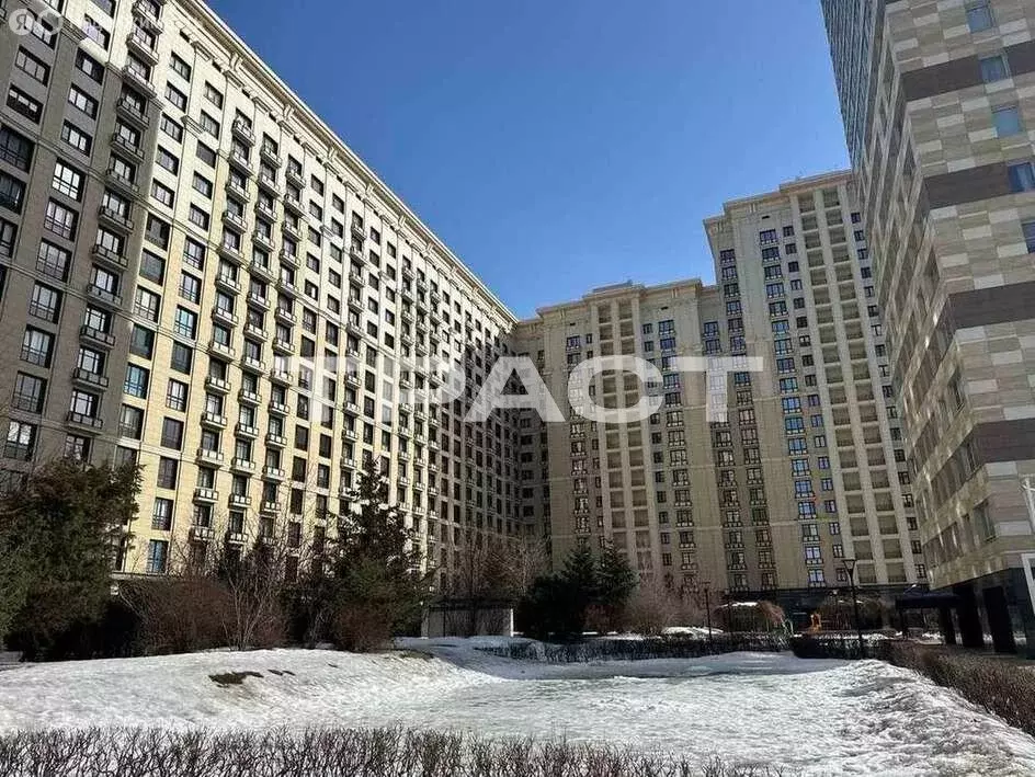 2-комнатная квартира: Воронеж, улица Карла Маркса, 67/2 (70 м) - Фото 1