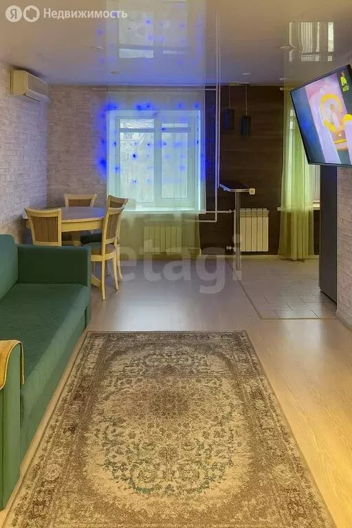 3-комнатная квартира: Казань, улица Ильича, 30 (57.8 м) - Фото 1