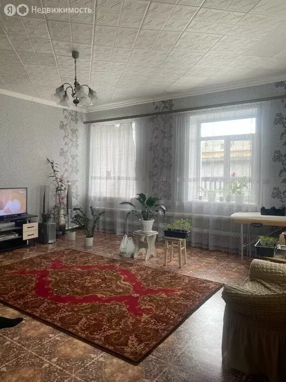 Дом в Сенгилеевский район, Красногуляевское городское поселение, ... - Фото 2