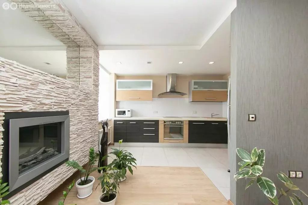 3-комнатная квартира: Томск, улица Никитина, 56 (92.9 м) - Фото 2