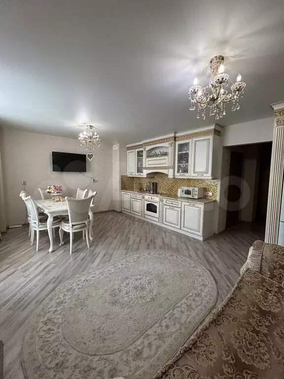 1-к. квартира, 56,6 м, 1/5 эт. - Фото 0