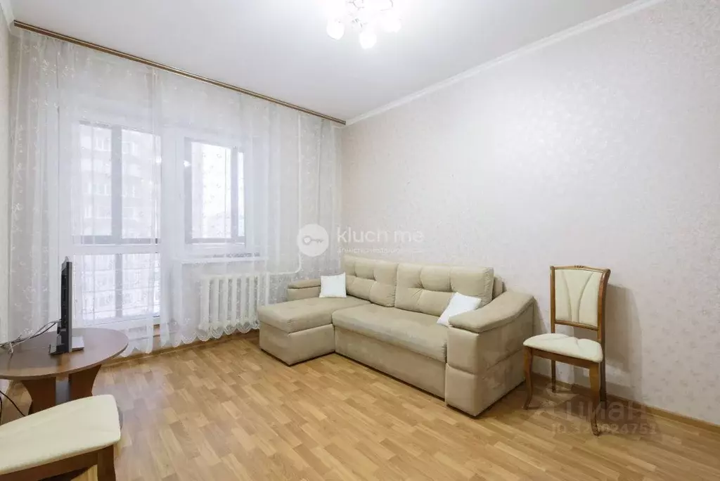 1-к кв. Татарстан, Казань просп. Альберта Камалеева, 14 (35.0 м) - Фото 1