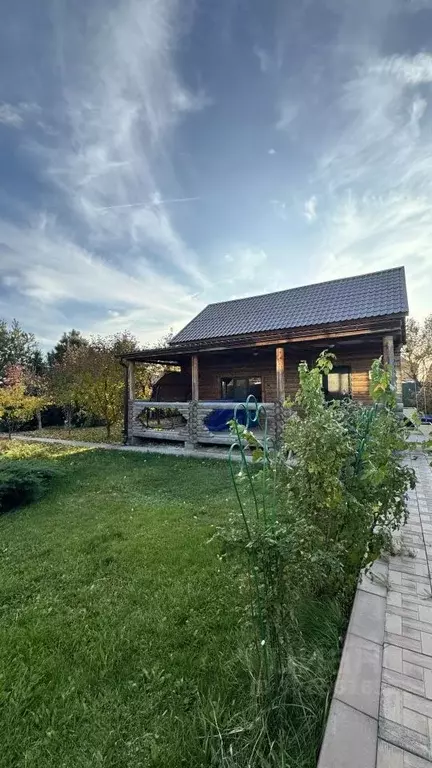 Дом в Астраханская область, Наримановский район, Бережок садовое ... - Фото 1