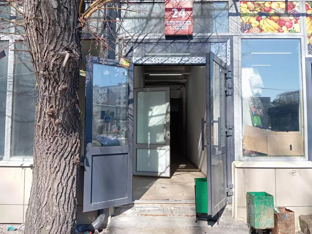 Торговая площадь в Татарстан, Казань ул. Фатыха Амирхана, 51А (26 м) - Фото 1