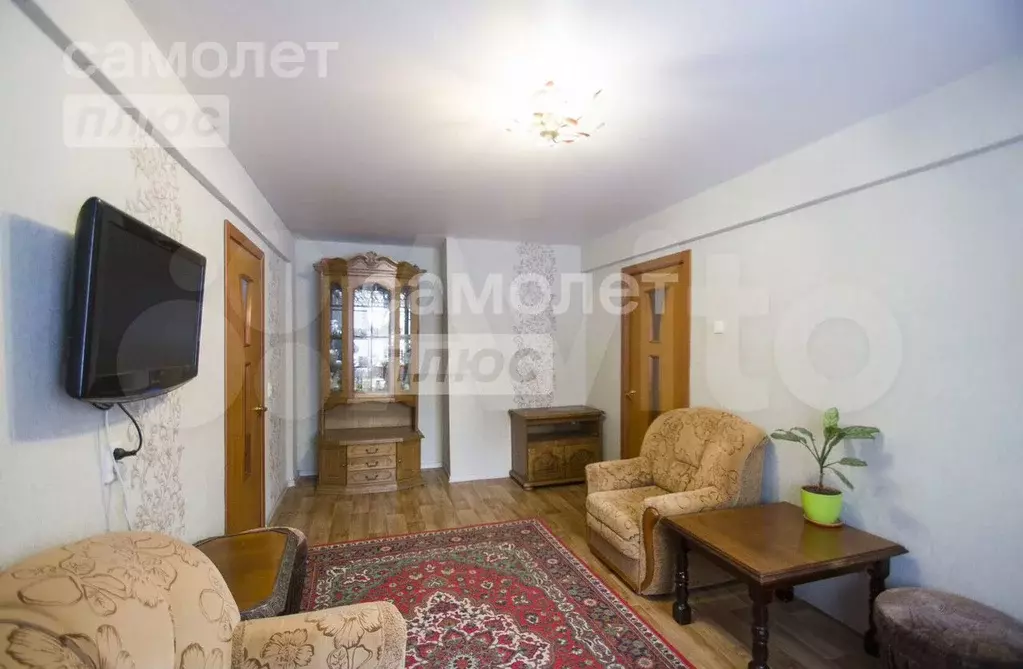 4-к. квартира, 58 м, 1/5 эт. - Фото 0