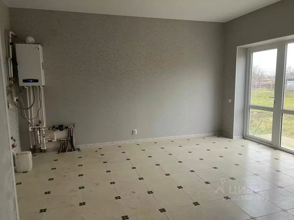 Дом в Краснодарский край, Красноармейский район, Полтавская ст-ца ул. ... - Фото 1