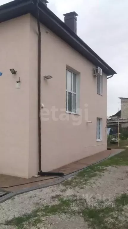 Дом в Саратовская область, Саратов проезд 4-й Карьерный, 3 (220 м) - Фото 0