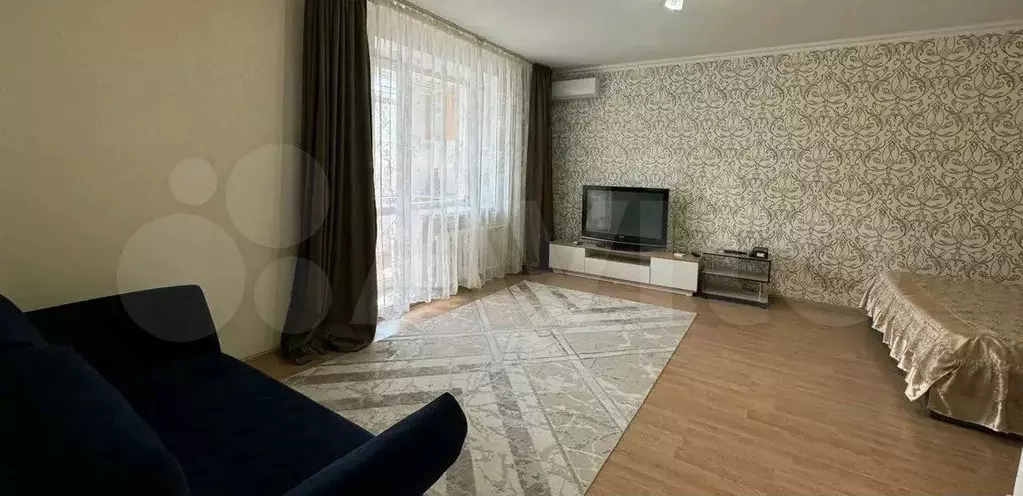 1-к. квартира, 39 м, 3/9 эт. - Фото 1