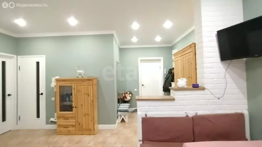 2-комнатная квартира: Брянск, улица Жуковского, 21 (58.1 м) - Фото 2