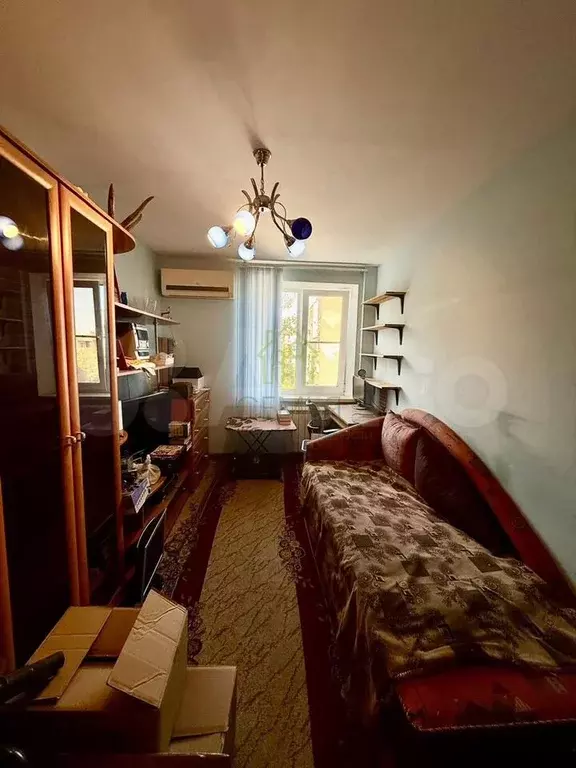 Комната 11,3 м в 9-к., 4/5 эт. - Фото 0